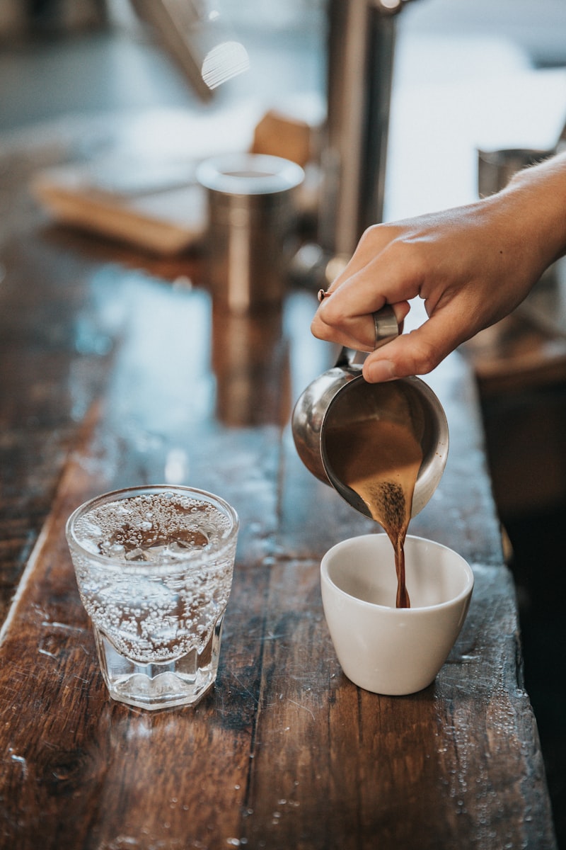 uploaded image folgers coffee hangi ulkenin markasidir 1707820610185