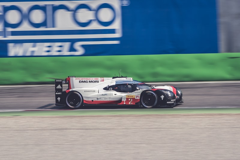 Porsche Hangi Ülkenin Arabası?